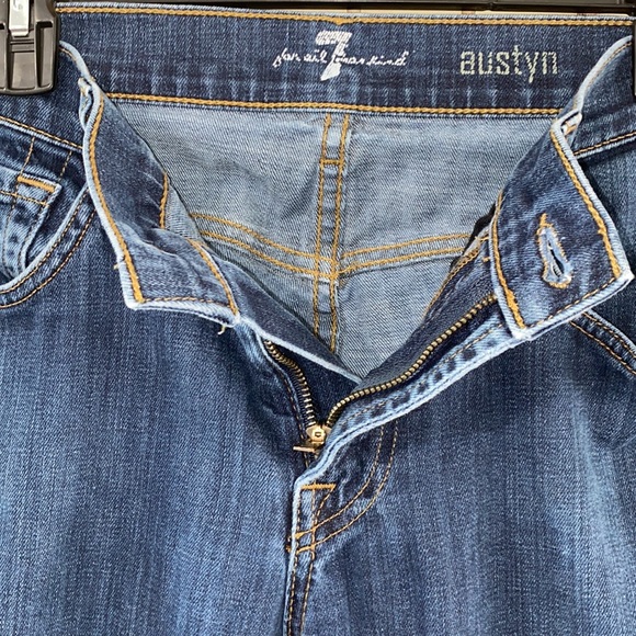 7 for all mankind Austyn Straight Dark Wash Jeans (size 32) - Picture 6 of 10